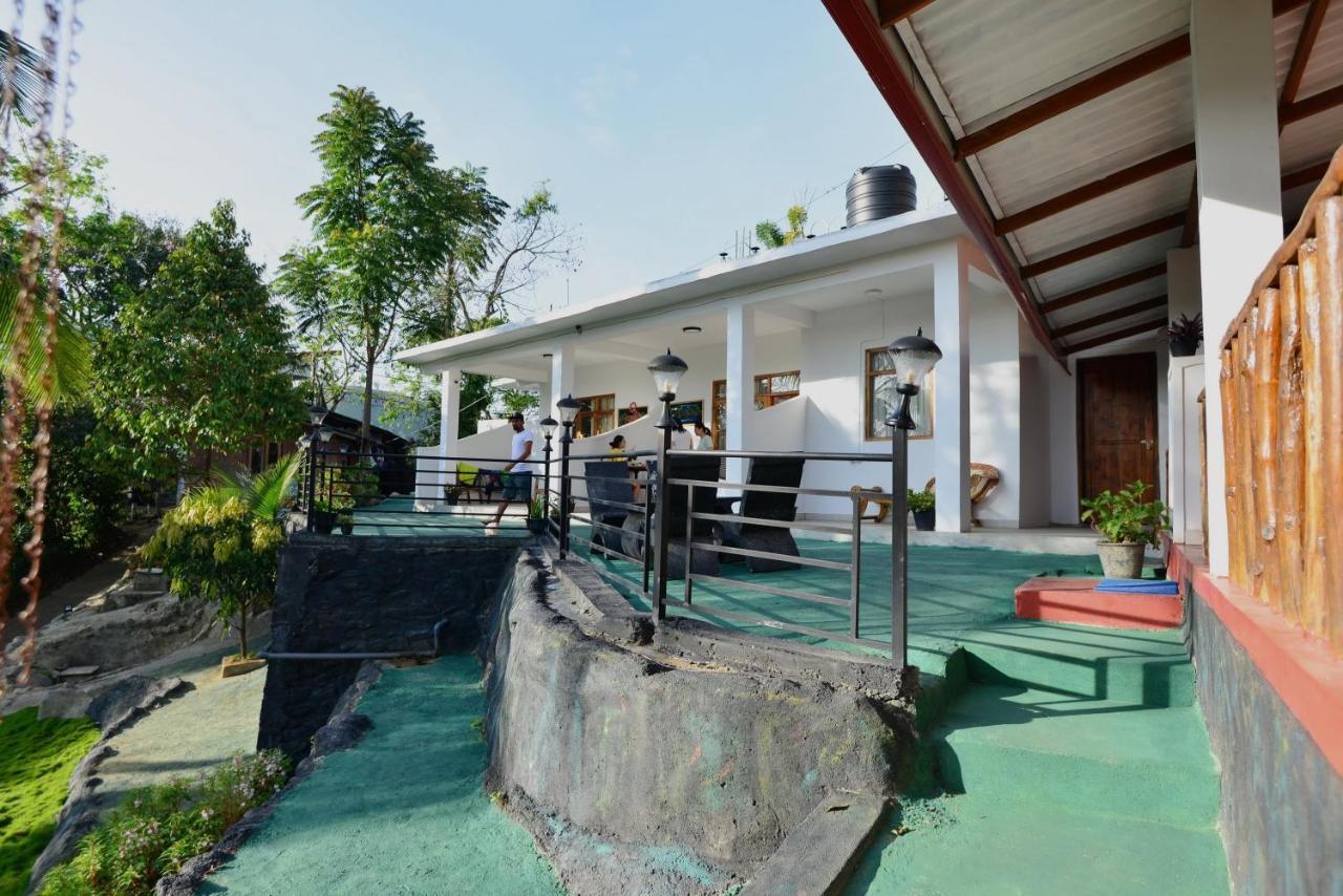 Golden Cabin Ella Ngoại thất bức ảnh