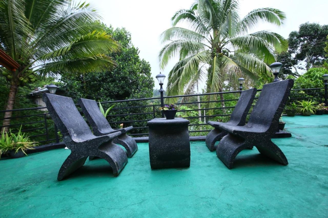 Golden Cabin Ella Ngoại thất bức ảnh